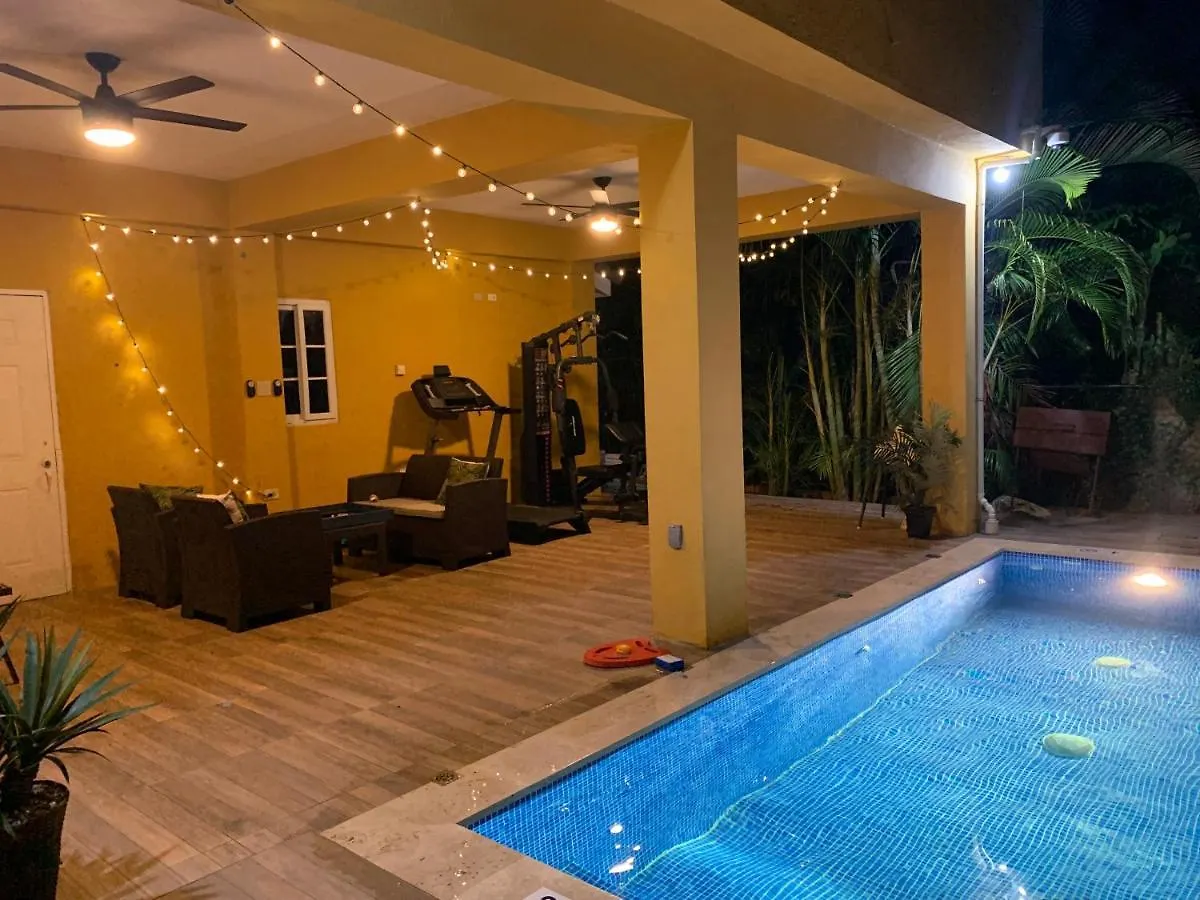The Vista Inn 팰머스 자메이카